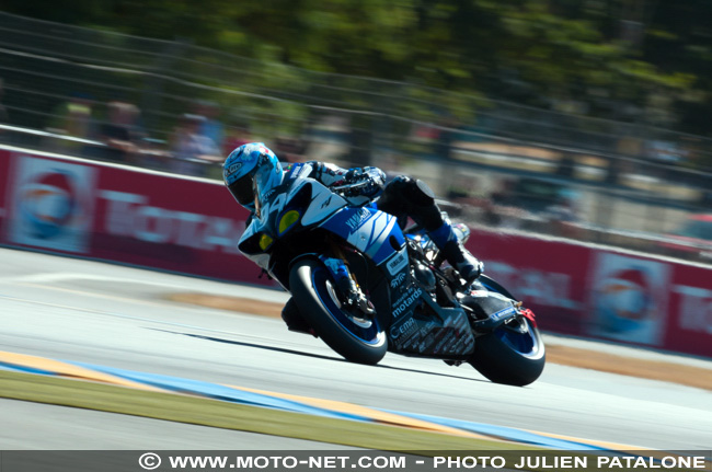 17h00 : la Kawasaki n°11 en tête après 2 heures de course