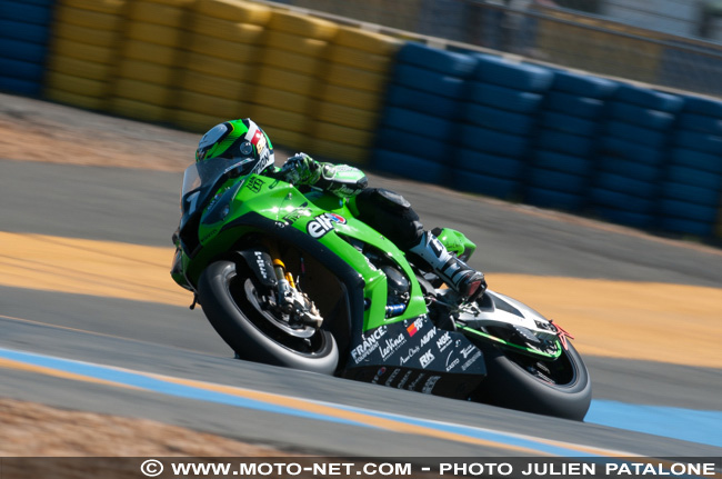 17h00 : la Kawasaki n°11 en tête après 2 heures de course