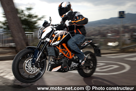 390 Duke - Nouveautés 2013 KTM : La famille Duke accueille deux nouvelles 390 et 690 R