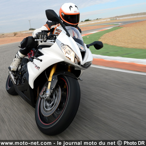 Test Triumph Daytona 675 R 2013 : la voie royale