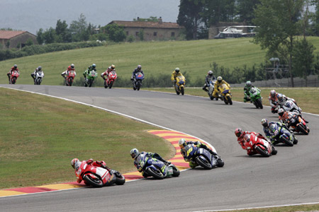 Le Grand Prix d'Italie Moto 2005 : le tour par tour sur Moto-Net