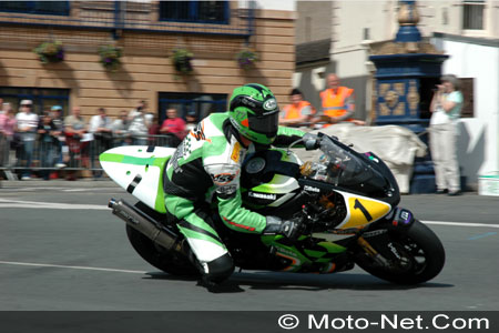 The Chevalier Sergeï au Tourist Trophy 2005 sur Moto-Net