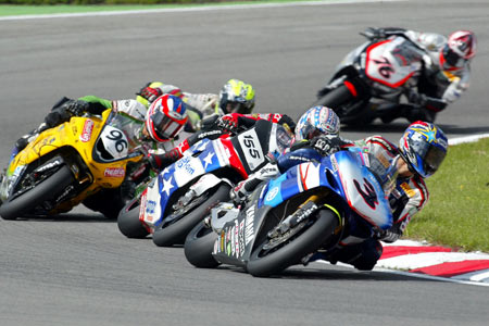 Les manches Superbike et Supersport de Brands Hatch 2005 sur Moto-Net