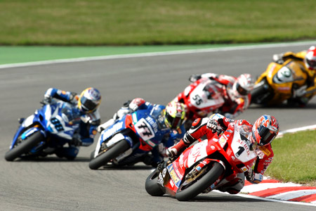 Les manches Superbike et Supersport de Brands Hatch 2005 sur Moto-Net
