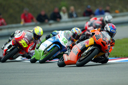Le Grand Prix de République tchèque Moto 2005 : le tour par tour sur Moto-Net
