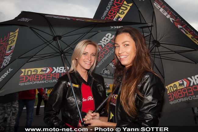 Galerie photos WSBK Magny-Cours 2013 : umbrella girls