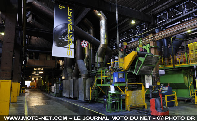Visite de l'usine Dunlop à Montluçon