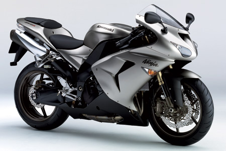 Kawasaki dévoile ses nouvelles ER-6f et ZX-10R