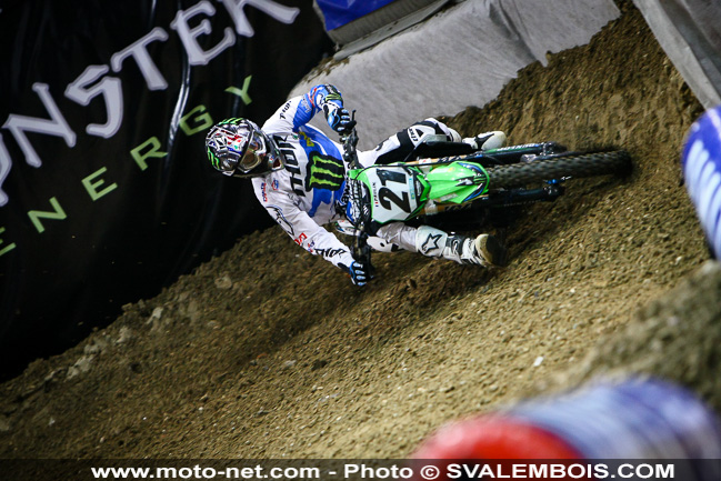 Galerie : les plus belles photos du Supercross de Bercy 2013