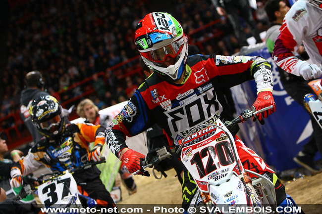 Galerie : les plus belles photos du Supercross de Bercy 2013