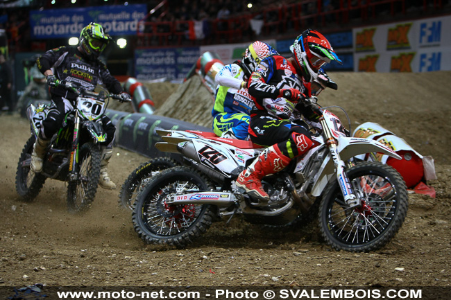 Galerie : les plus belles photos du Supercross de Bercy 2013