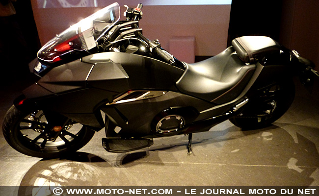 Honda importe 100 NM4 Vultus en France