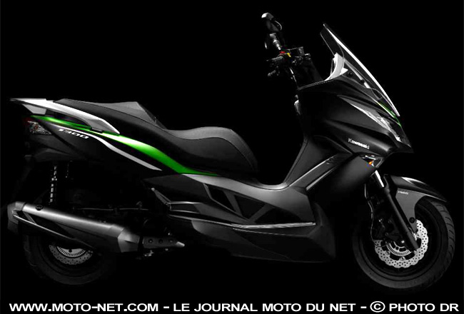 Kawasaki se lance dans le scooter avec le J300