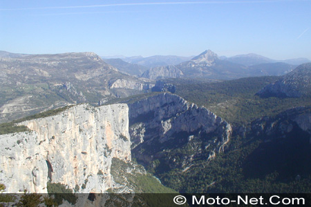 Dark Dog Moto Tour 2005 : le Chevalier Sergeï montre qui est le chef ! 