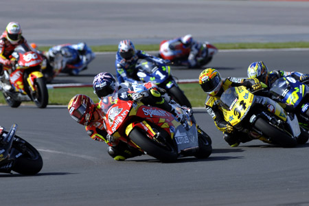 Le Grand Prix de Turquie Moto 2005 : le tour par tour sur Moto-Net