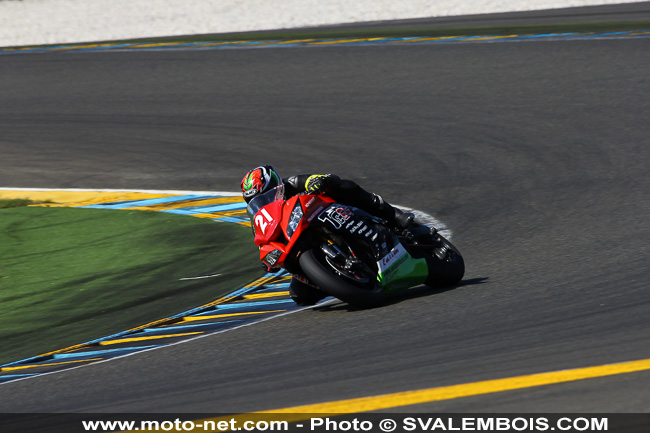 24 Heures Motos 2015 - Galerie photo 02 : départ et premières heures de course
