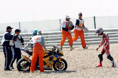 Les manches Superbike et Supersport de Losail 2006 sur Moto-Net