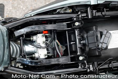 Honda CBF 1000 : Moins sage que son image