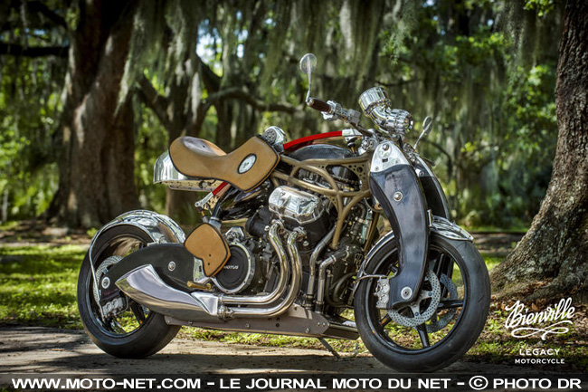 Une Bienville Legacy à 250 000 dollars au salon Big Boys Toys 2015