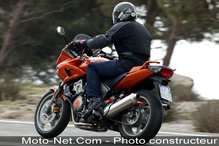 Honda CBF 1000 : Moins sage que son image