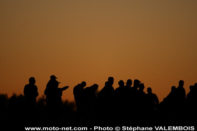 Bol d'Or 2015 - Galerie photo 03 : soir et course de nuit