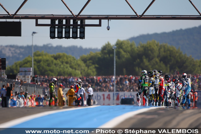 Bol d'Or 2015 - Galerie photo 02 : départ et premières heures de course