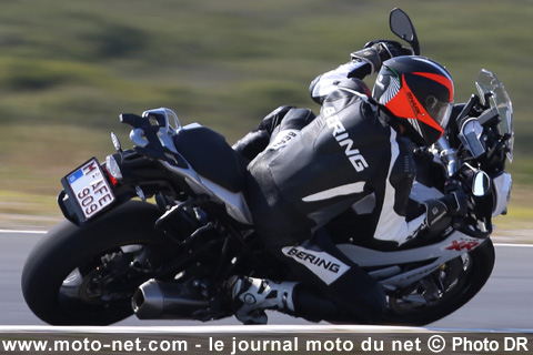  Essai pneu moto Dunlop Sportmax Roadsmart III