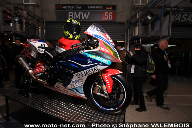 Galerie photo 24 Heures Motos 2016 - 03 : visite des stands