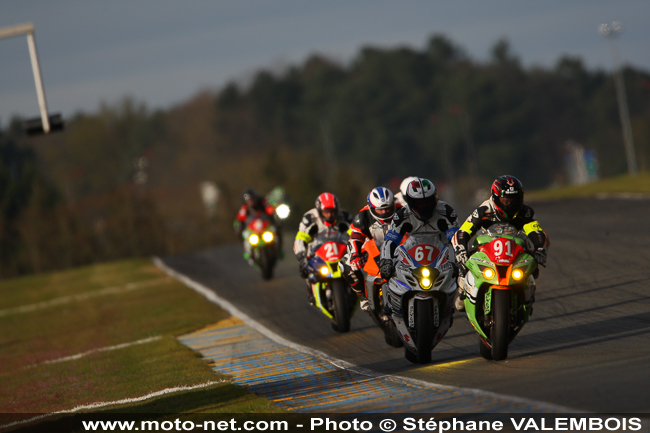 Galerie photo 24 Heures Motos 2016 - 04 : départ et premières heures de course
