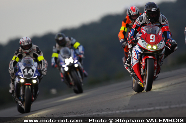 Galerie photo 24 Heures Motos 2016 - 04 : départ et premières heures de course