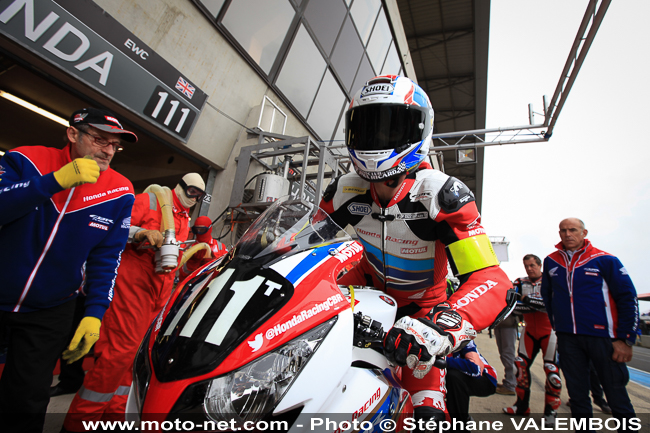 Galerie photo 24 Heures Motos 2016 - 04 : départ et premières heures de course