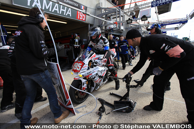 Galerie photo 24 Heures Motos 2016 - 04 : départ et premières heures de course