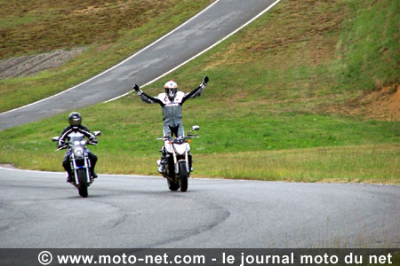 Stage moto route et circuit : Serge Nuques met l'accent sur la sécurité