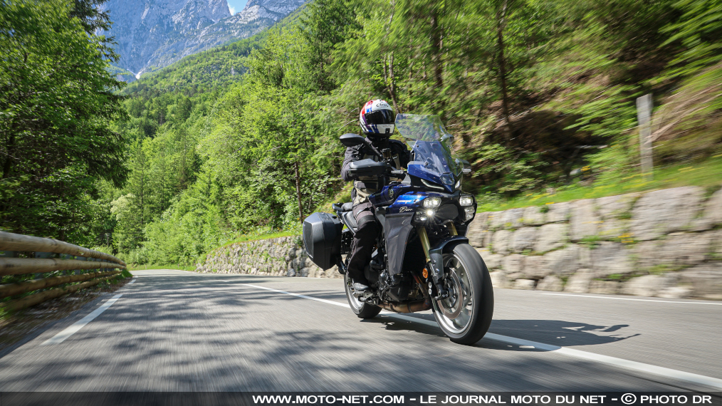 Essai Tracer 9 GT+ : la plus chère des Yamaha 2025 est-elle la meilleure ?

A 18 999 euros, la Tracer 9 GT+ affiche le prix le plus élevé des motos homologuées Yamaha. La routière 3-cylindres, blindée de technologies dont la boîte robotisée Y-AMT de série, vaut-elle réellement le &quot;coût&quot; ? Essai sur 380 km entre Slovénie, Autriche et Italie !

