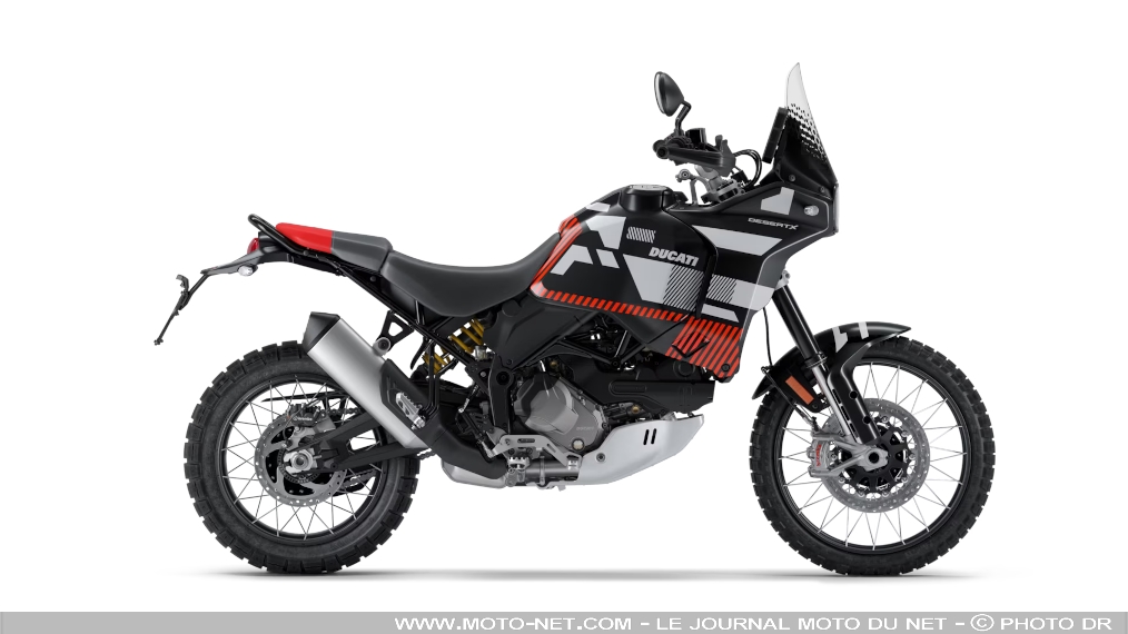 Fiche technique moto Ducati Desert X 2024 