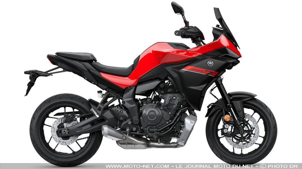 Fiche technique moto Yamaha Tracer 7 2025