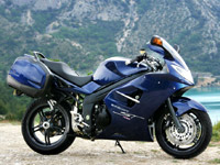 Triumph rappelle toutes les Sprint ST 1050