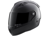 Schuberth lance un nouveau casque racing : le SR1