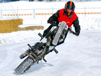 Sport d'hiver : stunt sur glace avec le 2RTeam !
