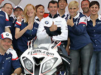 BMW Track Days 2012 : roulez sur circuit avec Troy Corser !
