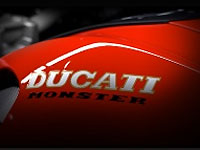 Fans de Ducati Monster : racontez votre histoire...