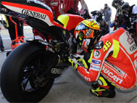 Ducati GP12 Moto GP : 250 ch et 360 km/h !