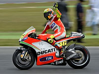 Moto GP Silverstone Libres 1 : la pluie sourit aux Ducati