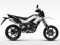 Nouveautés 2012 : Benelli Motard 250 et Tre-K 1130 Amazonas