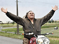 Boire ou conduire un deux-roues : Depardieu choisit les deux !