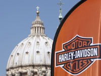 100 000 bikers aux 110 ans de Harley-Davidson à Rome