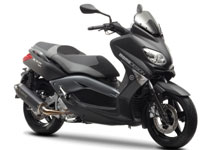 Nouveautés Yamaha 2013 : X-Max 125 et 250 Momo Design
