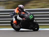 Moto GP : premier essai pour la Honda compé-client 2014