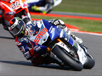 Silverstone - FP4 : Lorenzo en patron !