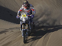 Dakar moto 2013 : Frétigné abandonne sur casse moteur